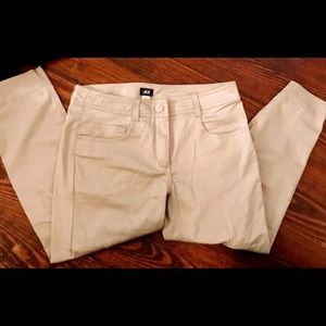 Women's Crop Pant Size 10 Khaki